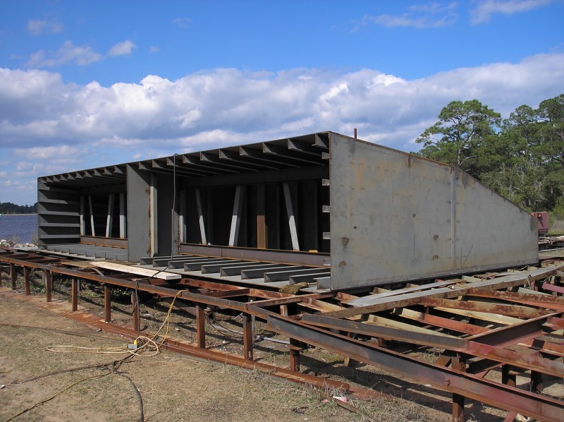 Kearns Construction Co, Barge Rake Project - marineinland.com